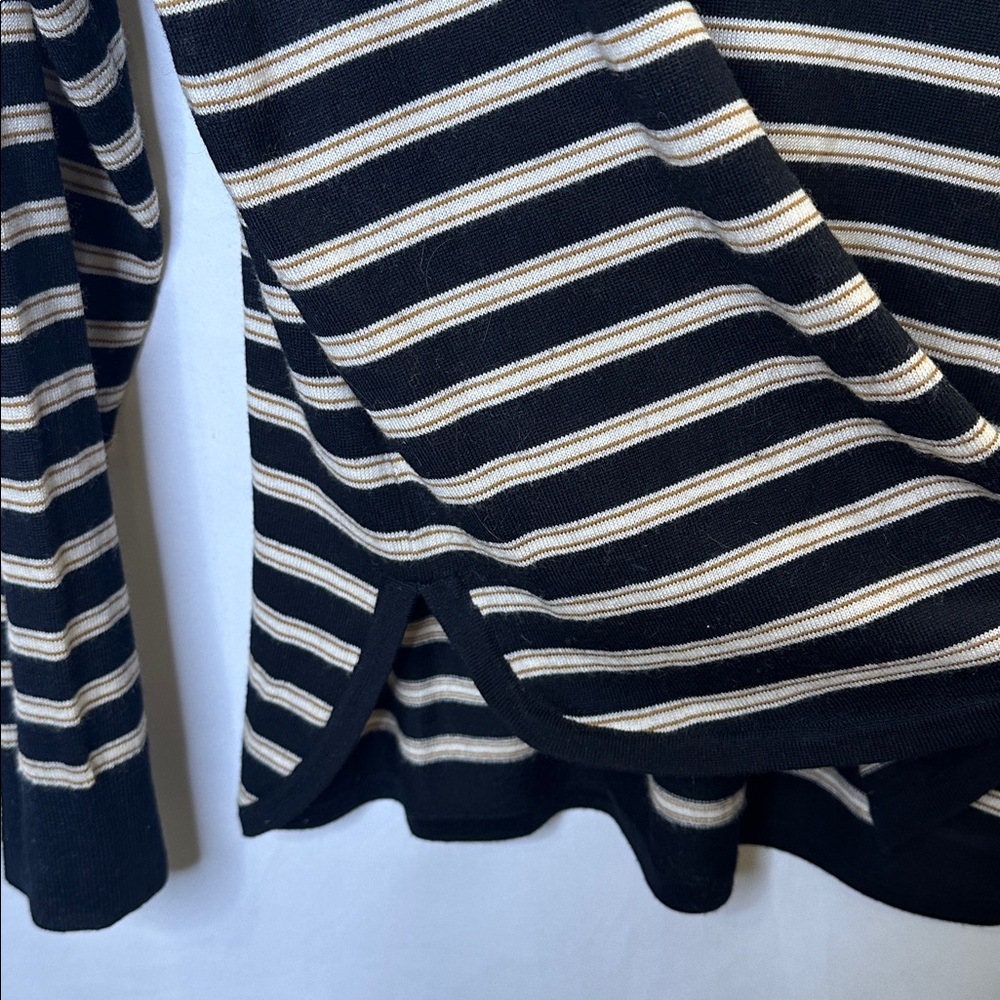 Madewell 100% Merino wool crew neck sweater.  Black with tan and cream.  VGUC - Picture 6 of 6